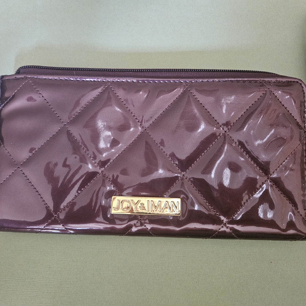 Joy & Iman Zippered Clutch